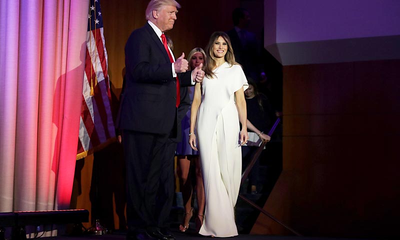 Atrevido y a la última: Melania Trump, el nuevo estilo de la que será Primera Dama de EEUU
