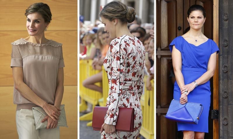 Las 'royals' lo tienen claro: su bolso, siempre de mano