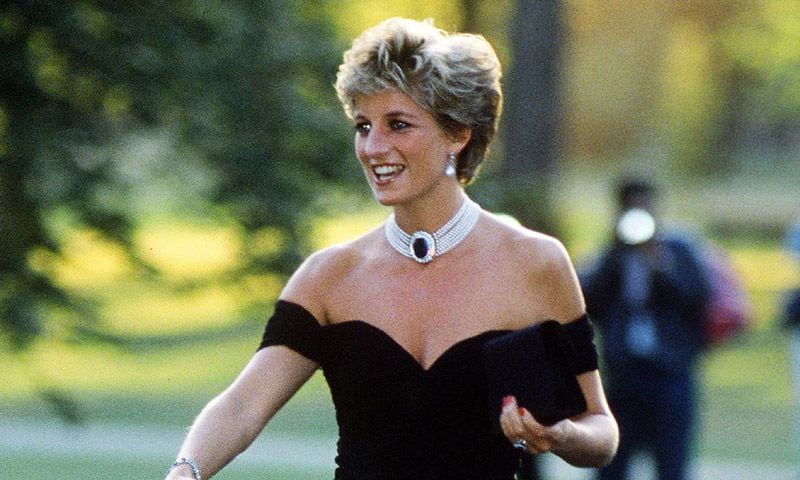 El legado de Lady Di: sus 8 prendas favoritas, tendencia veinte años después