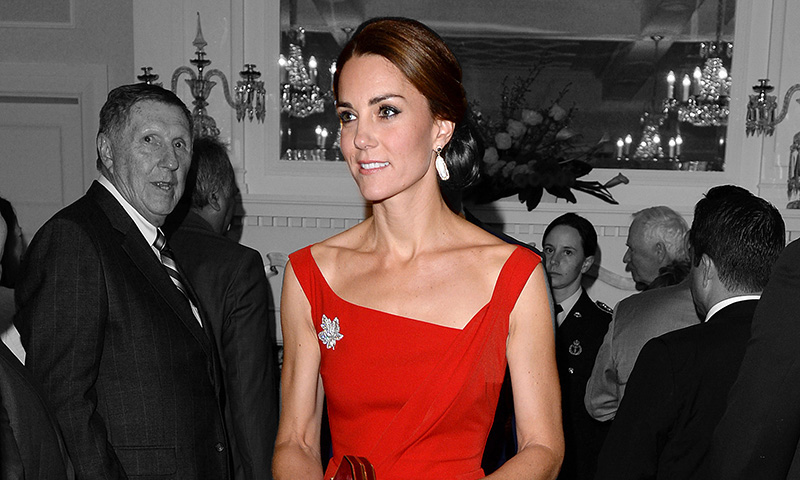 El vestido más famoso de la Duquesa de Cambridge ahora puede ser tuyo
