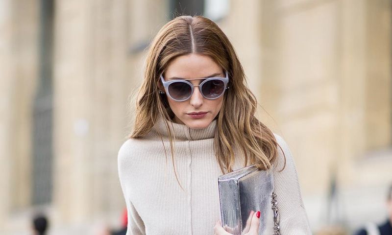 Jerseys de cashmere, el nuevo lujo de las mujeres más elegantes