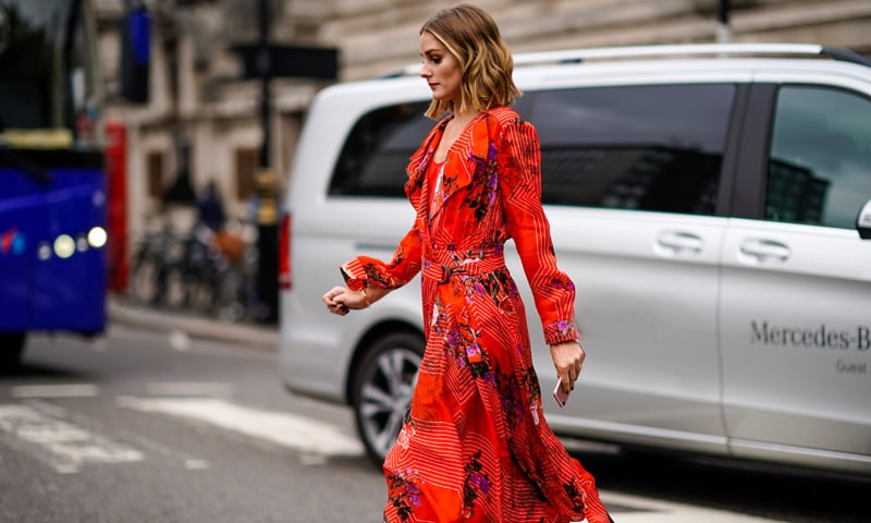 ¿Es este el vestido más versátil para primavera según el 'street style'? La respuesta está en Zara