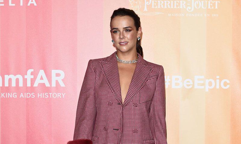 Realeza, modelos e 'influencers' se dan cita en la fiesta solidaria de amfAR Milán
