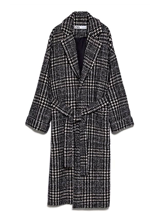 Prendas bicolor, así se renueva la tendencia más icónica que favorece a