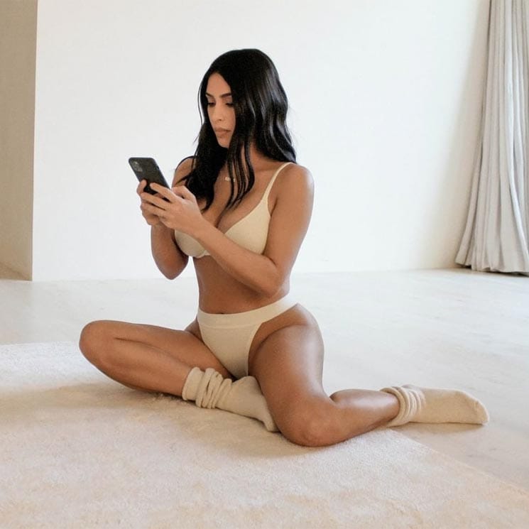 Kim Kardashian y su duelo de estilo en lencería con truco: ¿Quién es su conocida rival?