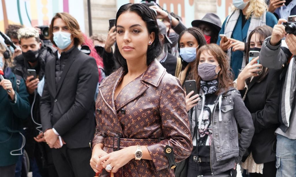 ¡Abran paso! Georgina Rodríguez aterriza en París y crea máxima expectación