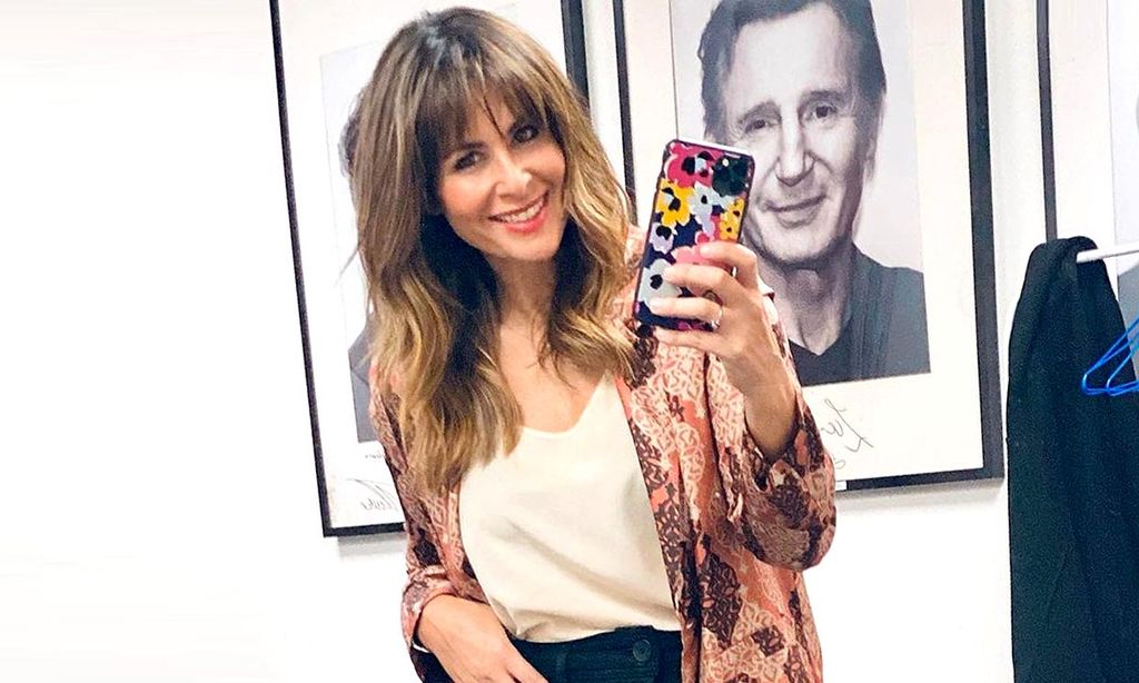 Nuria Roca renuncia a los pitillo por estos vaqueros 'cropped flare' de Zara que hacen tipazo