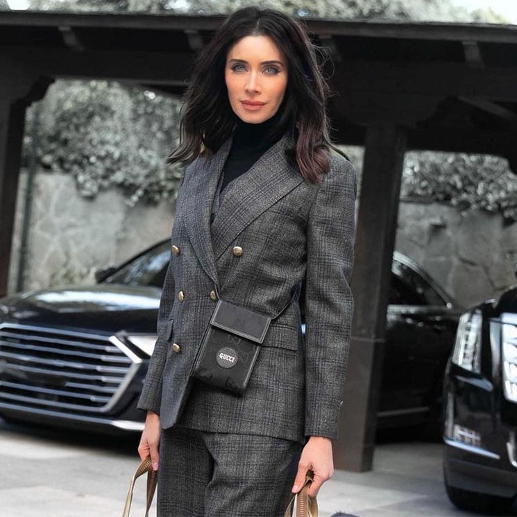 Pilar Rubio recupera sus botas virales de Zara en un look completamente diferente