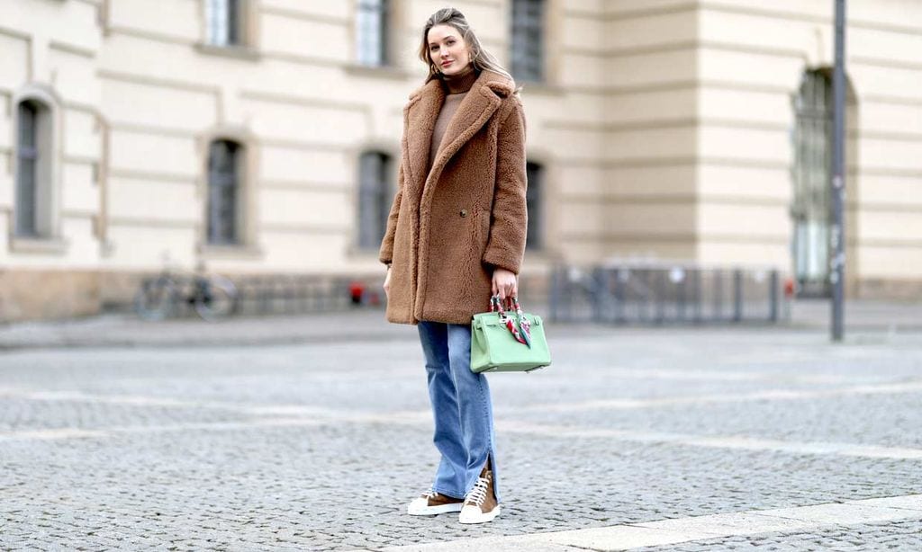 Los looks más cómodos con zapatillas para llevar los siete días de la semana