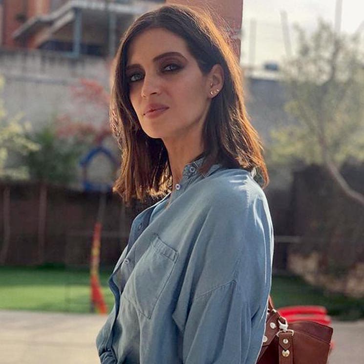 Sara Carbonero y la camisa denim que soluciona todos los looks de  entretiempo - Foto 1