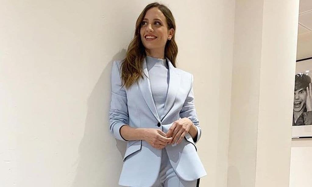 Michelle Jenner, tras los pasos de Nuria Roca y Kate Middleton con su chaqueta 'tweed' de Zara