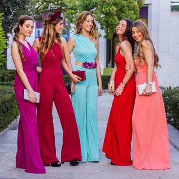 Looks de invitada: vestidos y monos largos por menos de 150 euros - Foto 1 Looks de invitada: vestidos y monos largos por menos de 150 euros - Foto 1