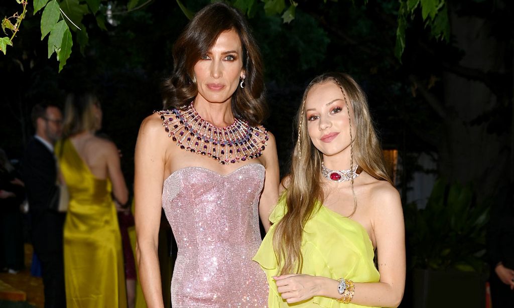 Nieves Álvarez y Ester Expósito: Joyas de alto impacto y vestidos de ensueño en Milán