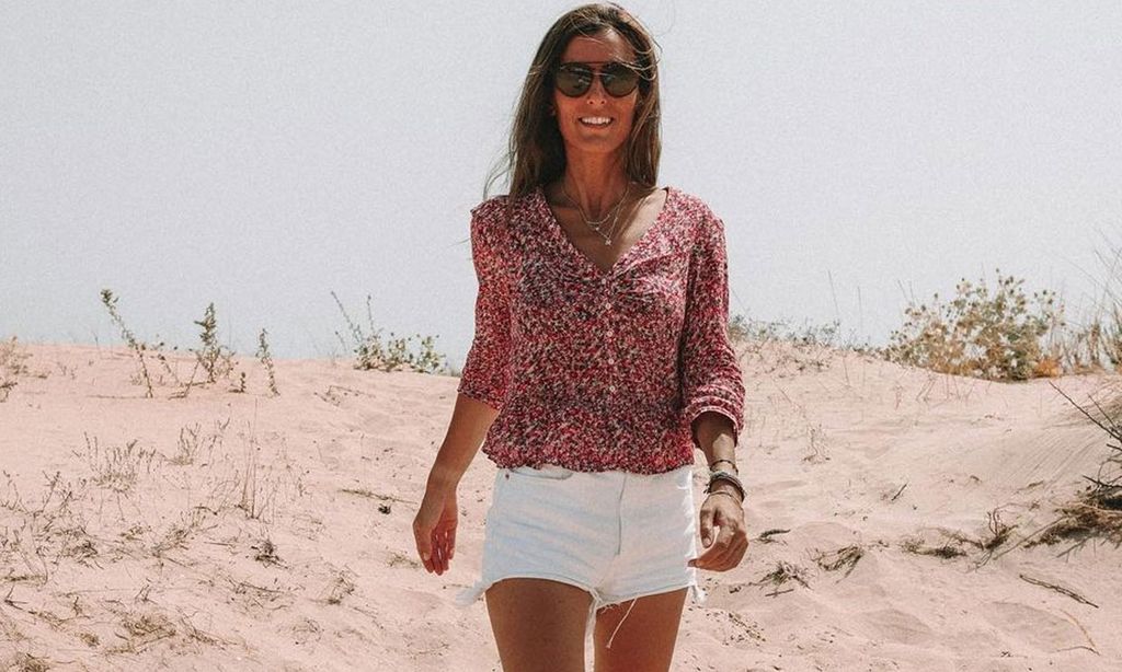 Los 'shorts' blancos de Zara, los favoritos de Ana Boyer para sus vacaciones de verano
