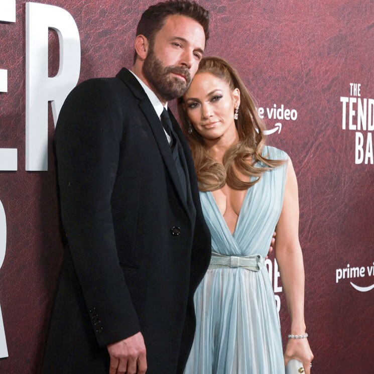 El ‘déjà vu’ de Jennifer Lopez sobre la alfombra roja: imponente y con Ben Affleck