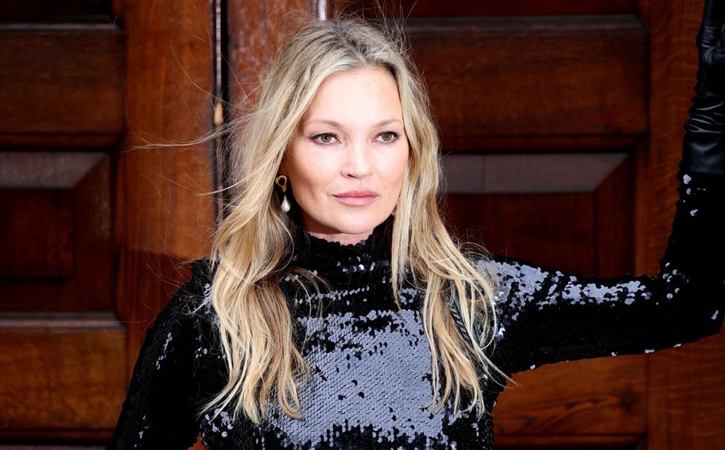 Kate Moss, Carla Bruni y Naomi Campbell, tres formas de vestirse de invitada en Londres