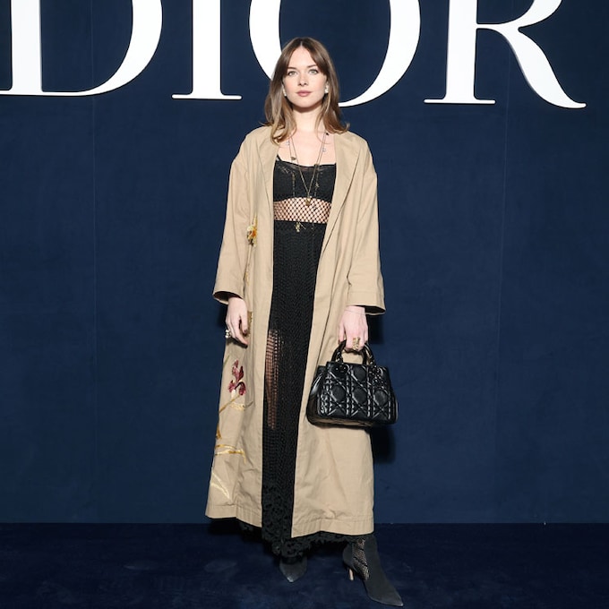 Stella Banderas, Sassa de Osma y más invitadas estilosas en el espectacular desfile de Dior