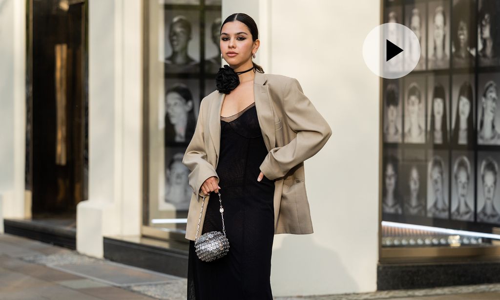 Cómo incorporar un ‘choker’ de flor a tus looks de invitada y también en la calle