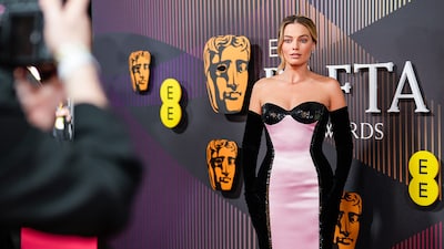 Los mejores looks y los más comentados de los BAFTA: de Emma Stone a Margot Robbie