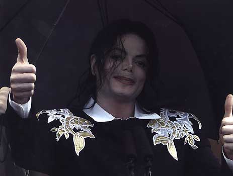 Michael Jackson, hospitalizado unas horas, por debilitamiento