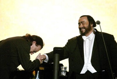 Pavarotti y sus 'amigos' recaudaron más de un millón de euros para los refugiados iraquíes
