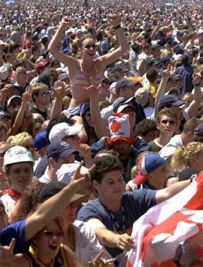 Conciertos multitudinarios aumentan la temperatura del verano