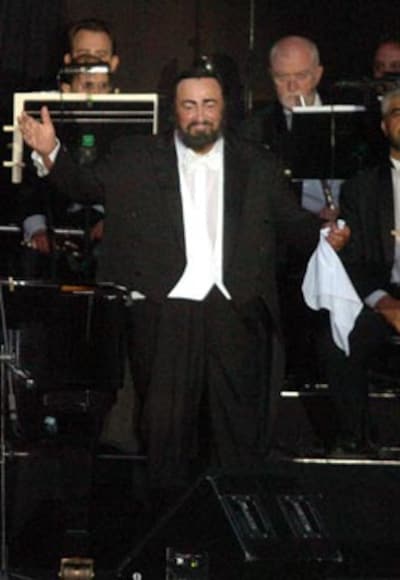 Luciano Pavarotti, operado de cáncer de páncreas