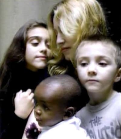 Madonna se muda a Nueva York para estar con su padre enfermo de cáncer