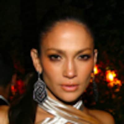 Escuche el nuevo single de Jennifer Lopez con Pitbull, 'Fresh Out of the Oven'