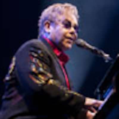 Elton John regala a su público madrileño una noche mágica llena de guiños a ‘La Roja’