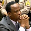 Cuatro años de cárcel para Conrad Murray, el médico que alimentó las adicciones de Michael Jackson por dinero