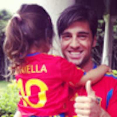 David Bustamante y su hija Daniella lucen orgullosos los colores de La Roja