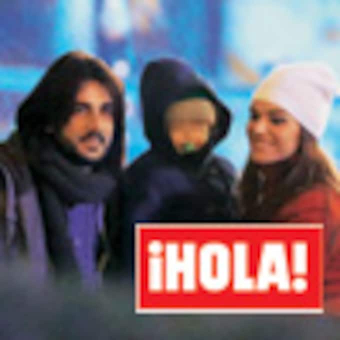 En ¡HOLA!: Melendi con su familia en París