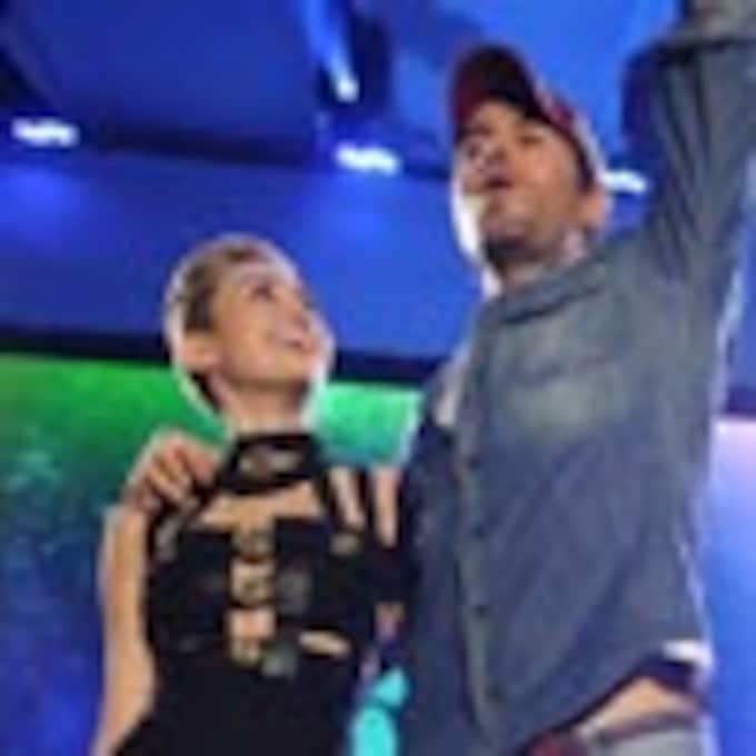 Enrique Iglesias y Miley Cyrus, un dúo musical de lujo para la fiesta del verano