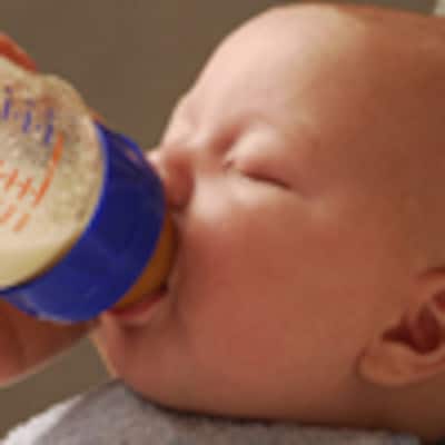 Cómo evitar la deshidratación de tu bebé