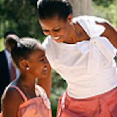 Madres e hijas: El 'look' a juego de Michelle y Sasha Obama