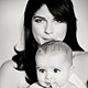 Selma Blair presume de bebé