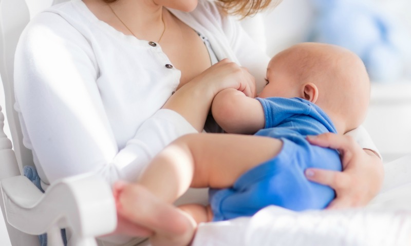 Qué debes hacer para recuperar el pecho tras el embarazo y la lactancia
