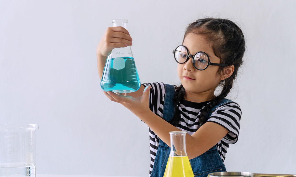 Celebra el Día de la Mujer y la Niña en la Ciencia