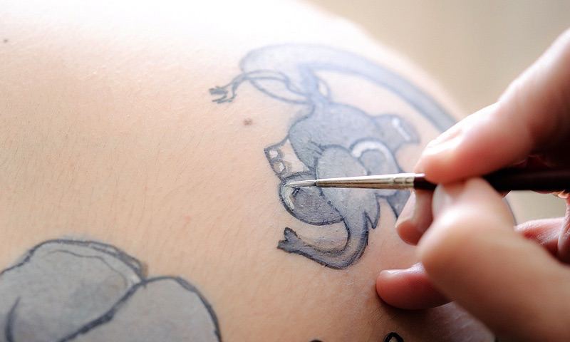 El 'belly painting' está de moda