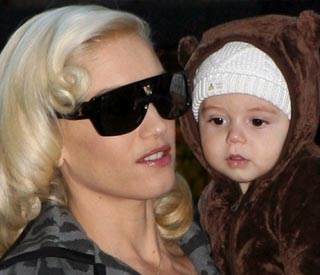 Gwen Stefani disfraza a su hijo Kingston de 'osito'