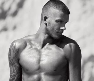 Nuevas imágenes: David Beckham renueva como modelo de la ropa interior de Armani