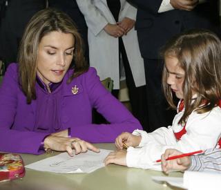 La Princesa de Asturias, 'encantada y muy emocionada' tras visitar su antiguo colegio