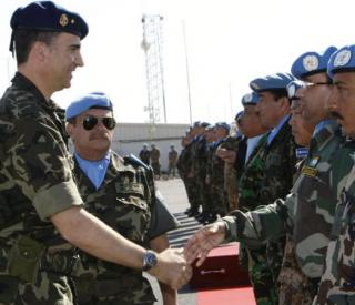 El Príncipe de Asturias visita por sorpresa a las tropas españolas en Líbano