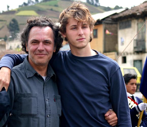 José Coronado y su hijo, Nicolás, muestran su lado más solidario en la lucha contra el hambre