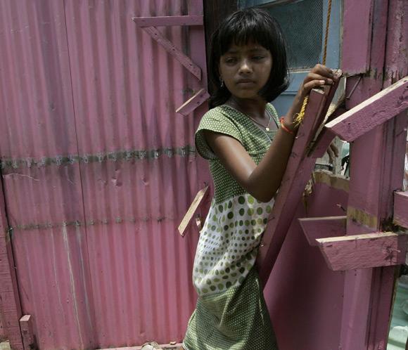 Rubina Ali, la niña de 'Slumdog Millionaire', en busca de un futuro mejor