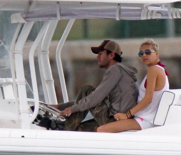 Enrique Iglesias y Anna Kournikova, escapada ‘relámpago’ a Miami