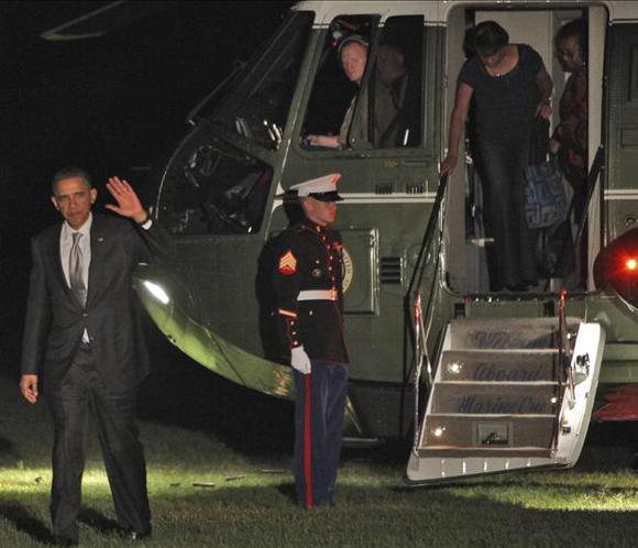 Obama viaja a Chicago para celebrar sus 50 años y recaudar fondos