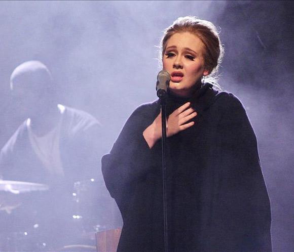 Las grandes divas, con Adele a la cabeza, lideraron las ventas de discos en 2011
