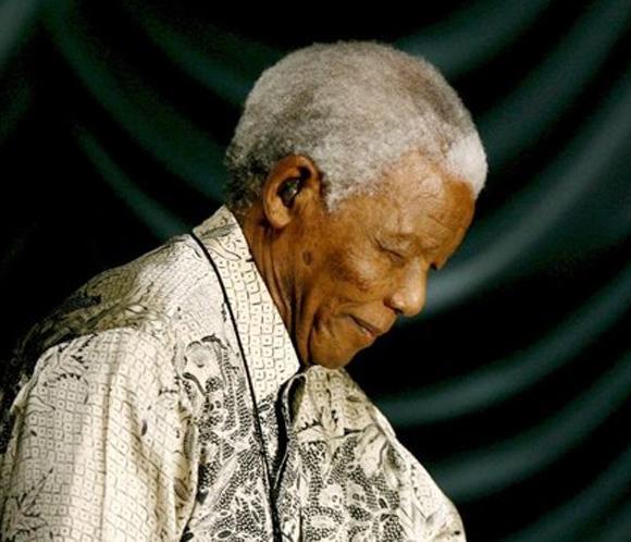 Mandela continúa ingresado y será sometido a nuevas pruebas